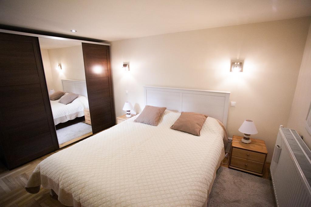 Agora Apartment Будапеща Екстериор снимка