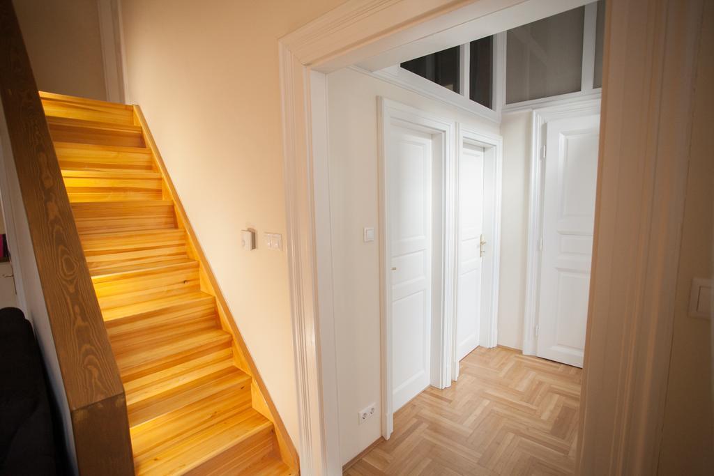 Agora Apartment Будапеща Екстериор снимка